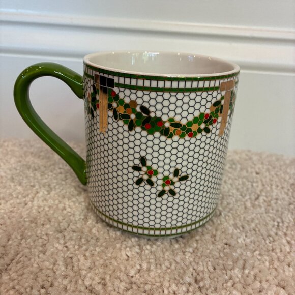 NWOT Christmas Mug Cup with Letter "N" - Picture 2 of 7